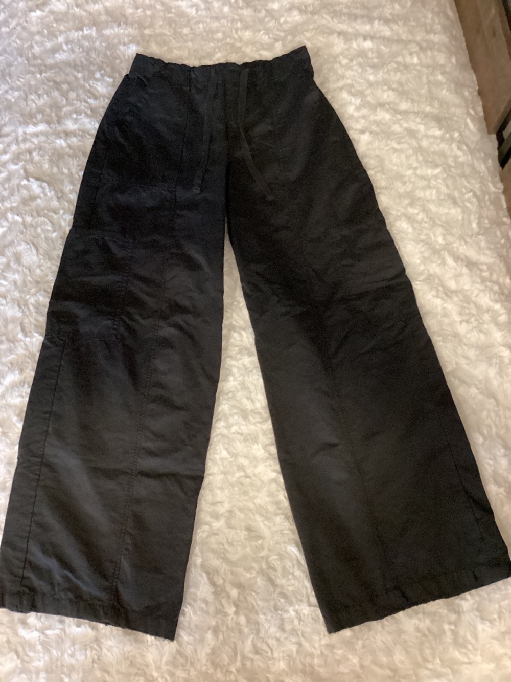 Celebrity Pink Wide Leg Cargo Pants, Black, size S